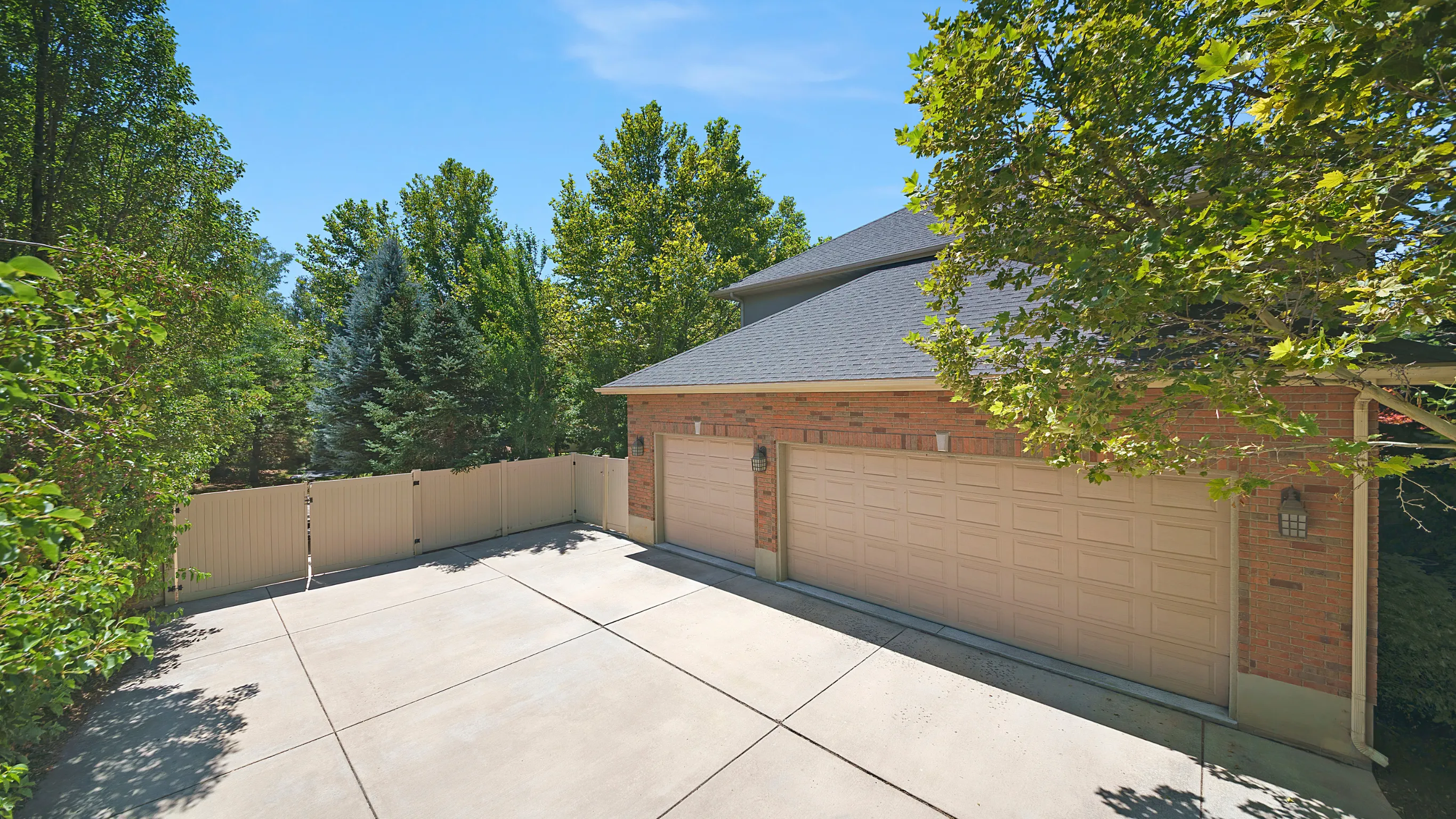 Old residential garage structure before ADU conversion project in Los Angeles